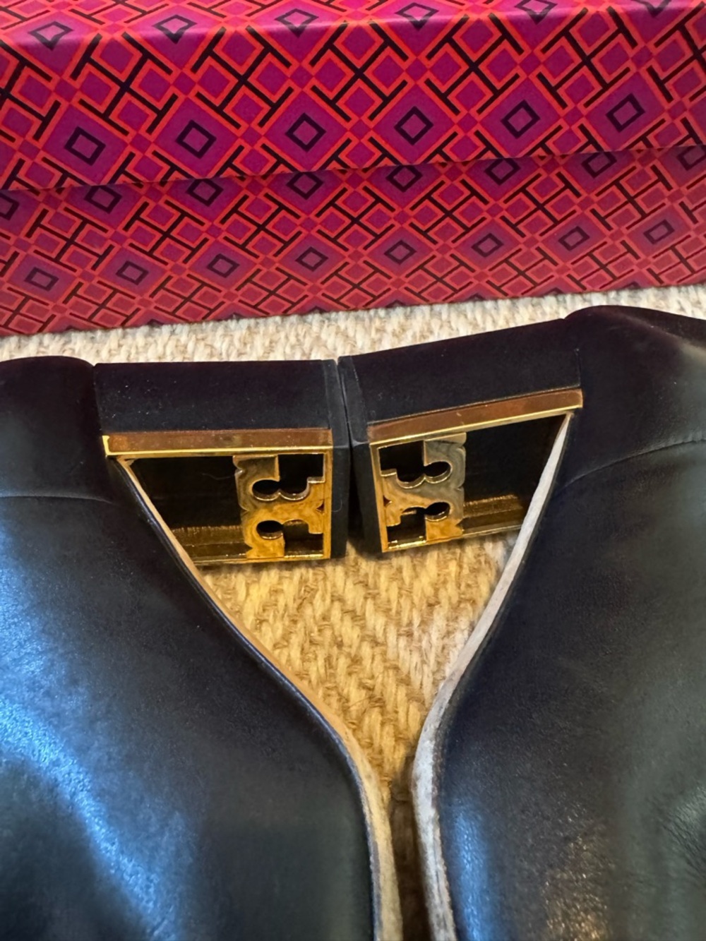 Tory Burch Black Leather Block Heel Ankle Boot Gigi | Size 10 - Picture 8 of 9